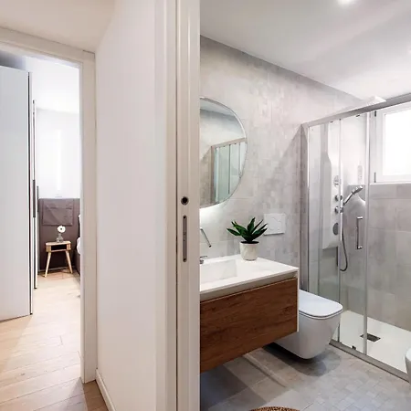 Rafael - By Myhomeincomo Como