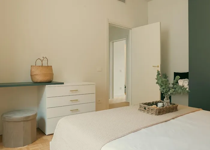 Rafael - By Myhomeincomo Appartement