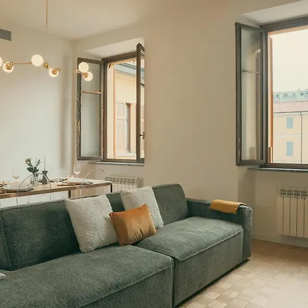 Rafael - By Myhomeincomo Lägenhet