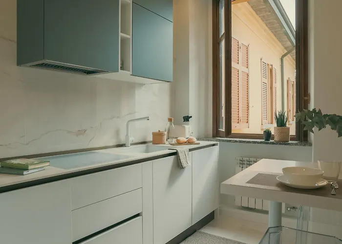 Rafael - By Myhomeincomo Apartment *