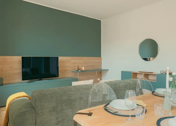 Rafael - By Myhomeincomo Apartment Como