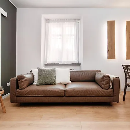 Rafael - By Myhomeincomo Apartament