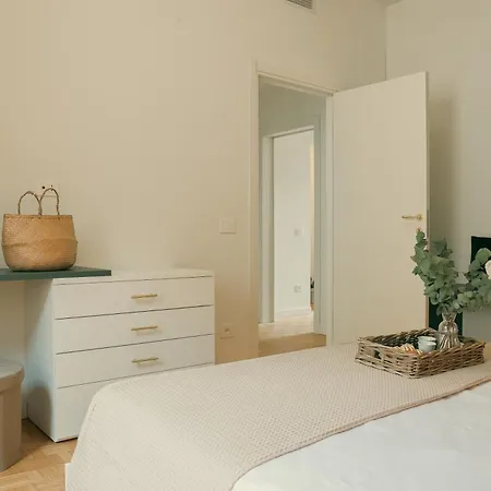 Rafael - By Myhomeincomo Apartamento