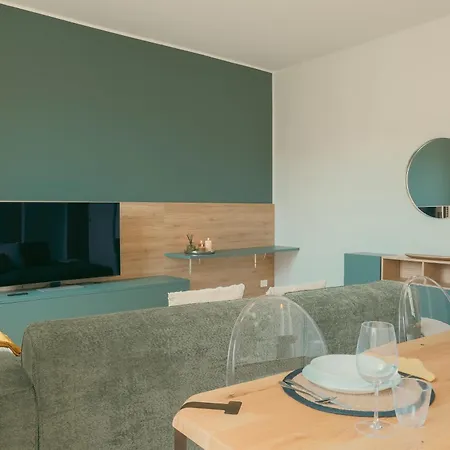 Rafael - By Myhomeincomo Apartamento Como