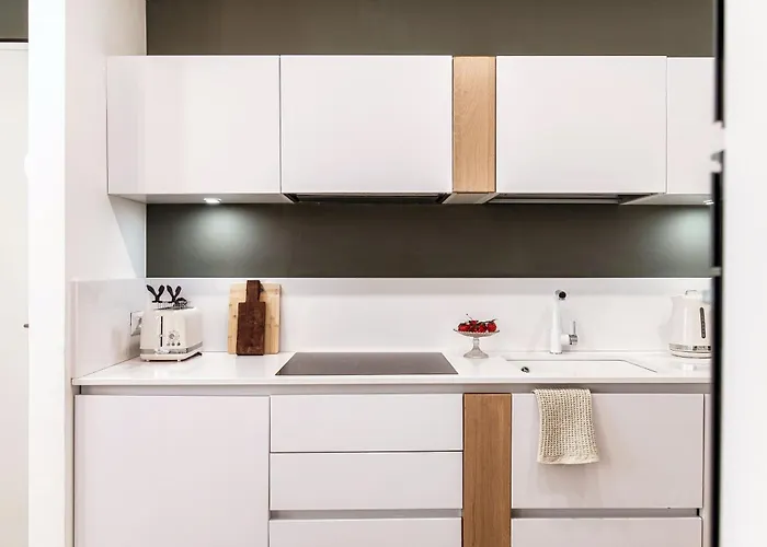 Rafael - By Myhomeincomo 아파트 *